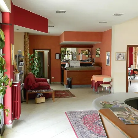 ホテル Caimo Bed-breakfast 3*