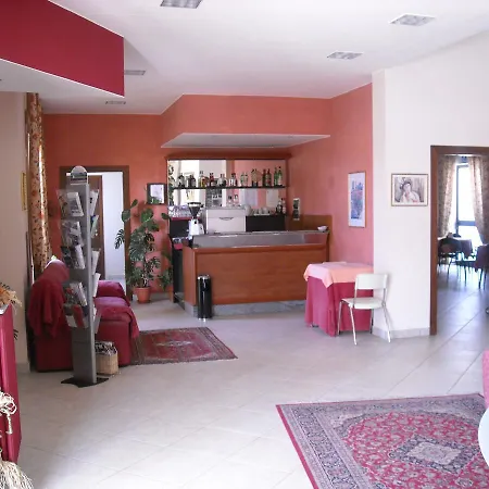 Caimo Bed-breakfast מלון