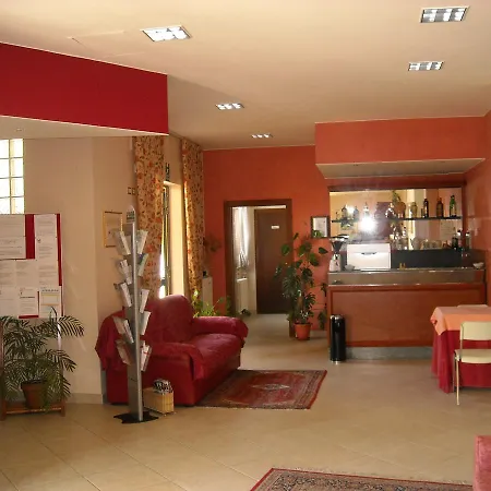 Caimo Bed-breakfast 3* לגונגרו