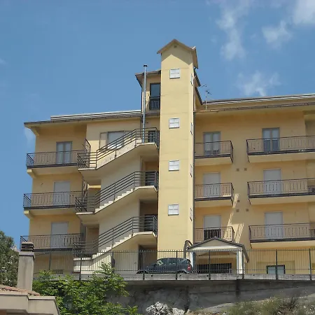 Caimo Bed-breakfast 3*