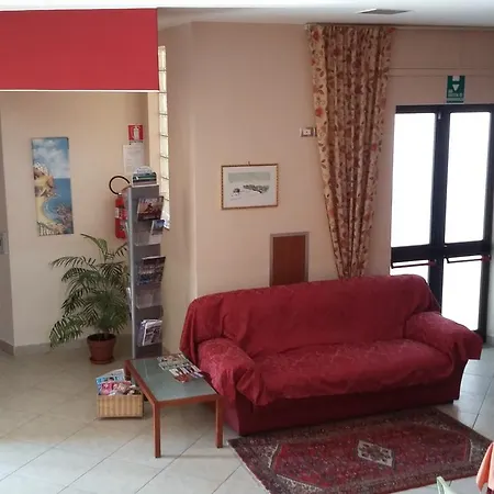 Caimo Bed-breakfast 3* ラゴネグロ
