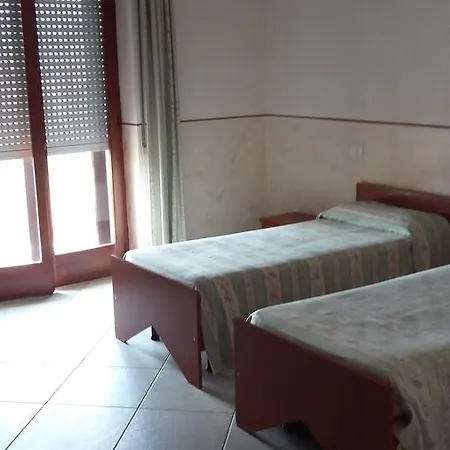 Caimo Bed-breakfast ホテル 3*