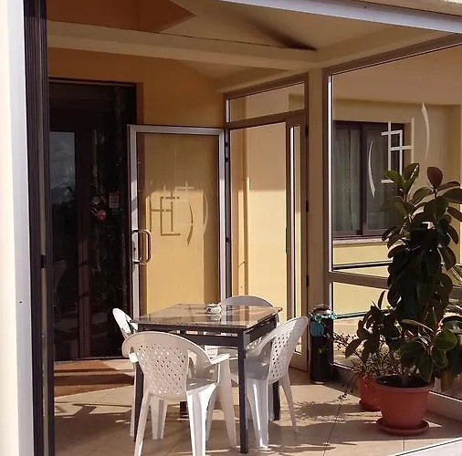 מלון Caimo Bed-breakfast