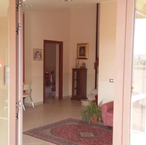 Caimo Bed-breakfast 3* לגונגרו